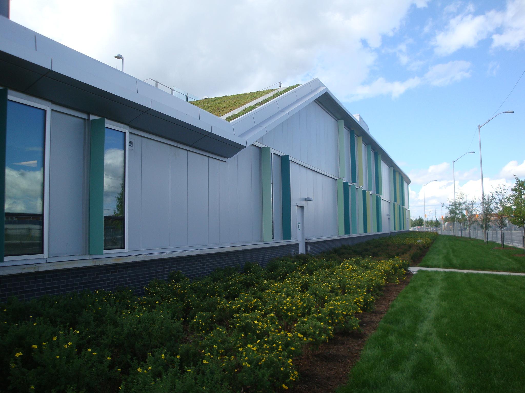 Institutional project – green roof and landscape, Ottawa area. Gino J. Aiello, GJA Inc.
